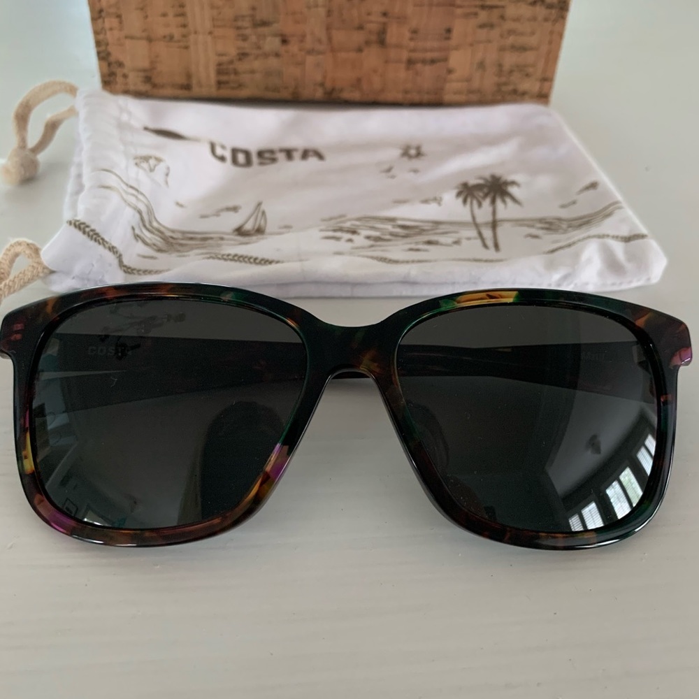 Costa May 580G sunglasses (brand new in box)